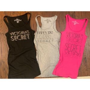 VICTORIA’S SECRET SUPERMODEL ESSENTIALS TANKS • XS